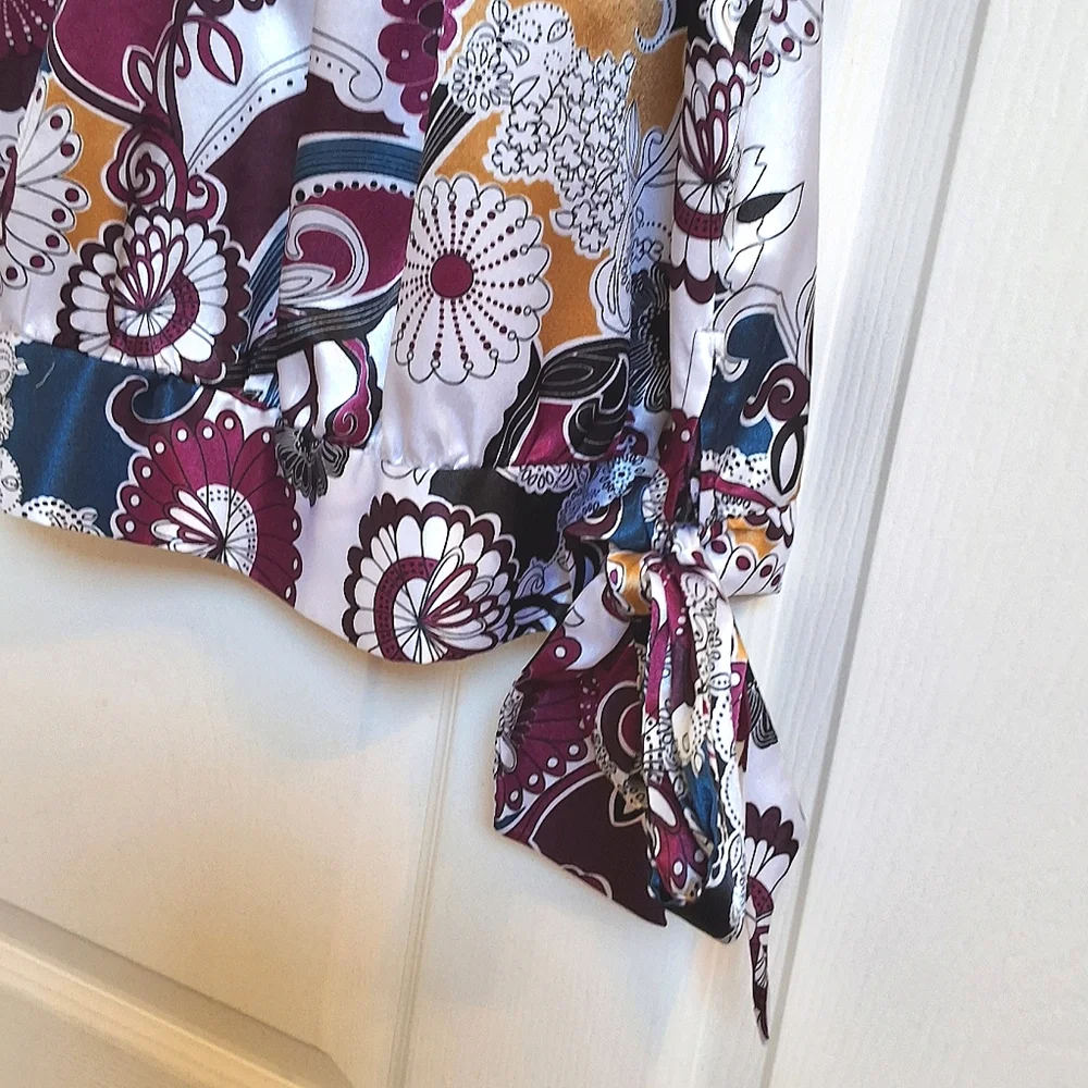 MY Michelle, Medium, Woman's Floral/Paisley Top - Picture 7 of 10